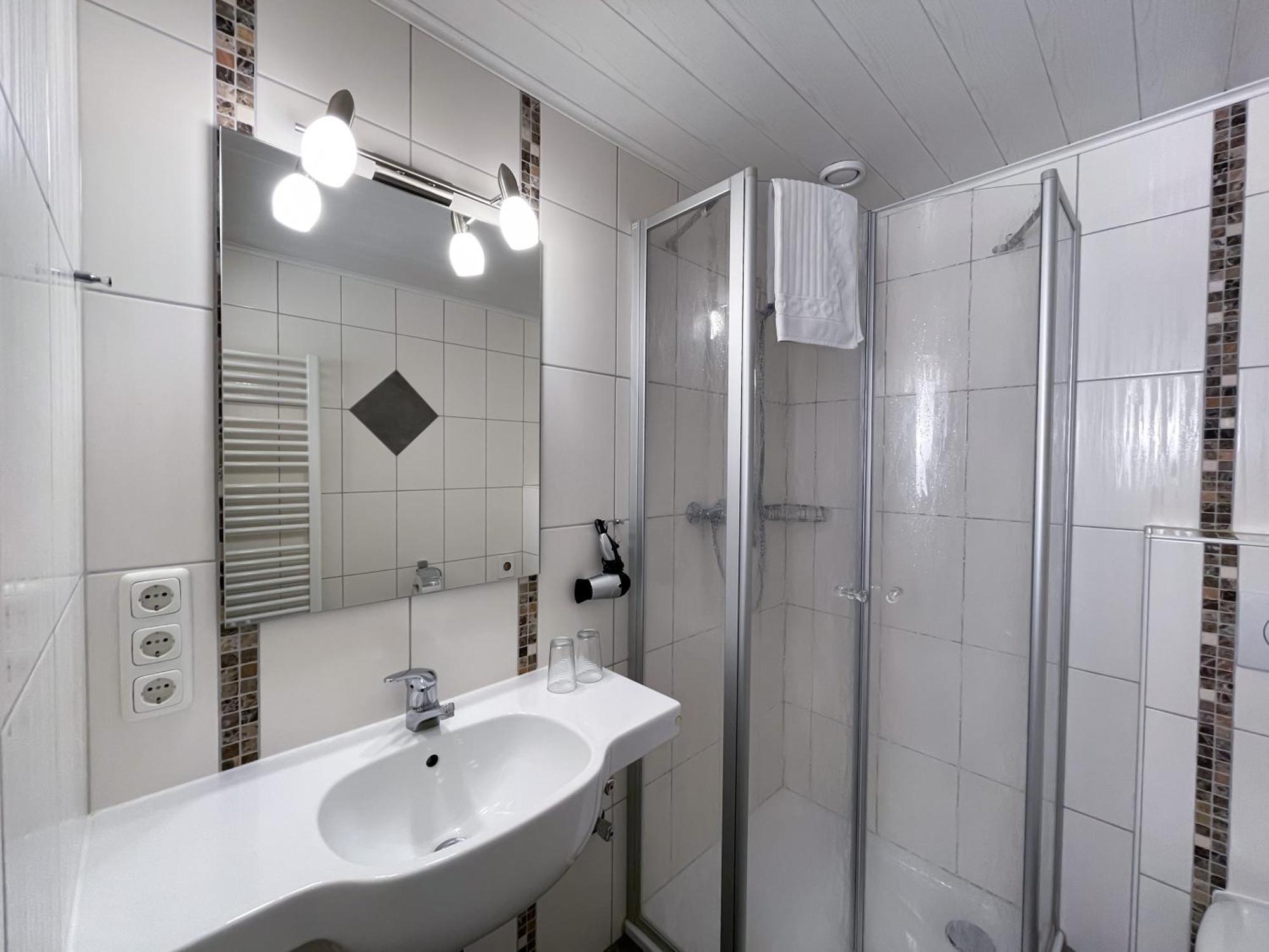 Weinhaus Hirschen Bruttig Hotel Kültér fotó