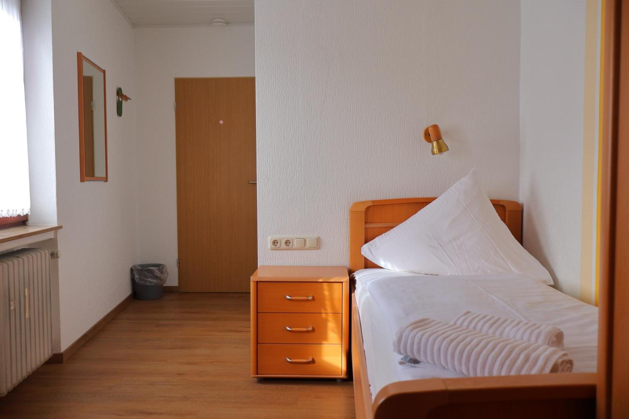 Weinhaus Hirschen Bruttig Hotel Kültér fotó